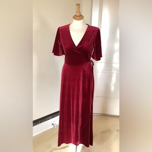 Wrap Midi Dress in Deep Wine | Fantastic Fawn | Elegant Holiday Party Look